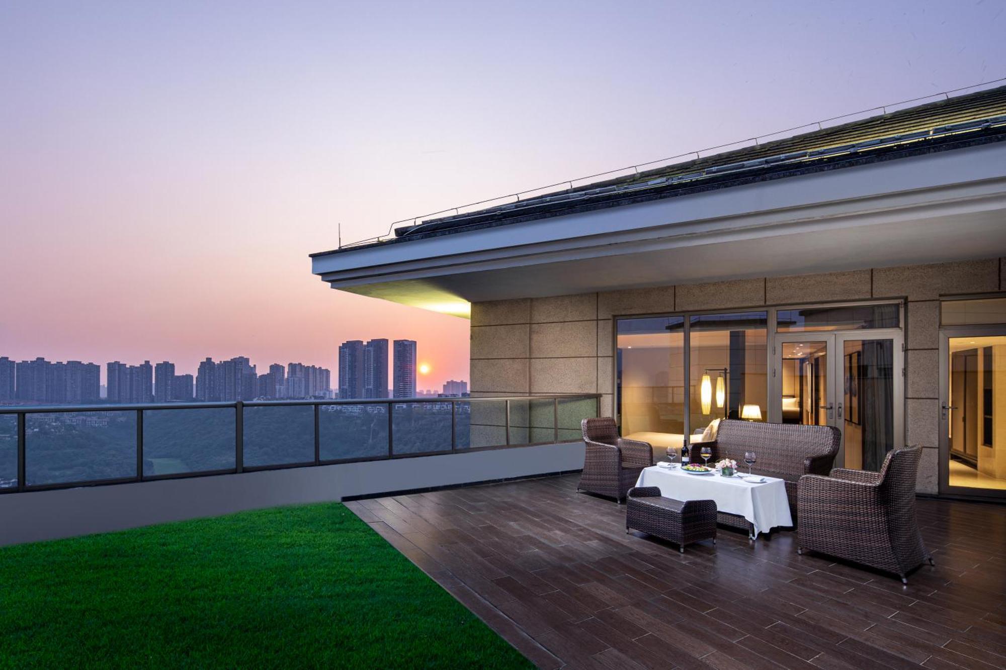 ホテル Crowne Plaza Chongqing New North Zone By Ihg エクステリア 写真